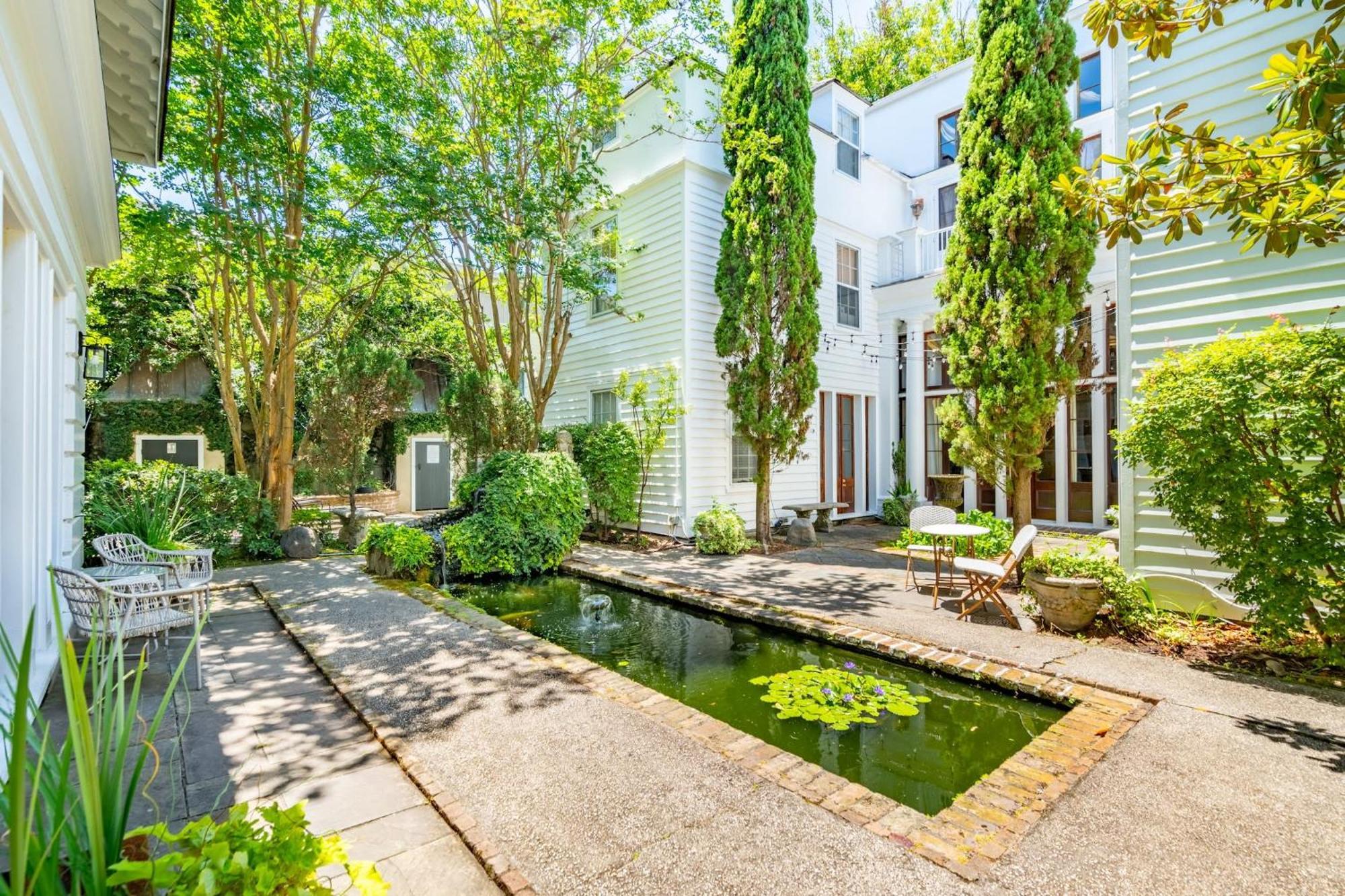 Serene Cottage With Beautiful Garden And Heated Pool Charleston Exterior photo