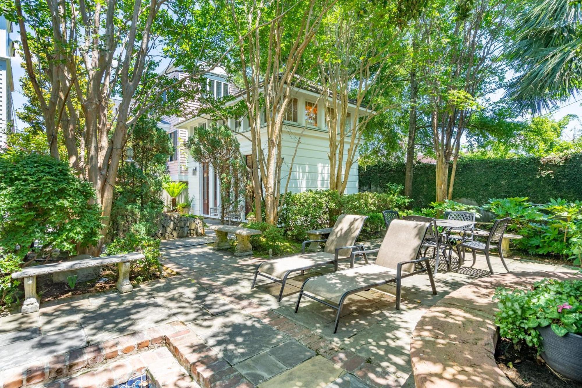 Serene Cottage With Beautiful Garden And Heated Pool Charleston Exterior photo